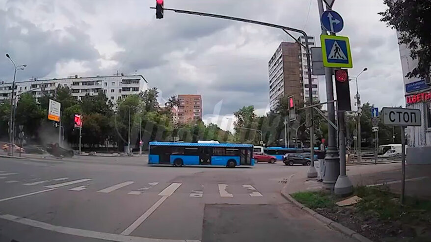 На востоке Москвы перевернулся «Мерседес» совладелицы S7 Марии Филевой