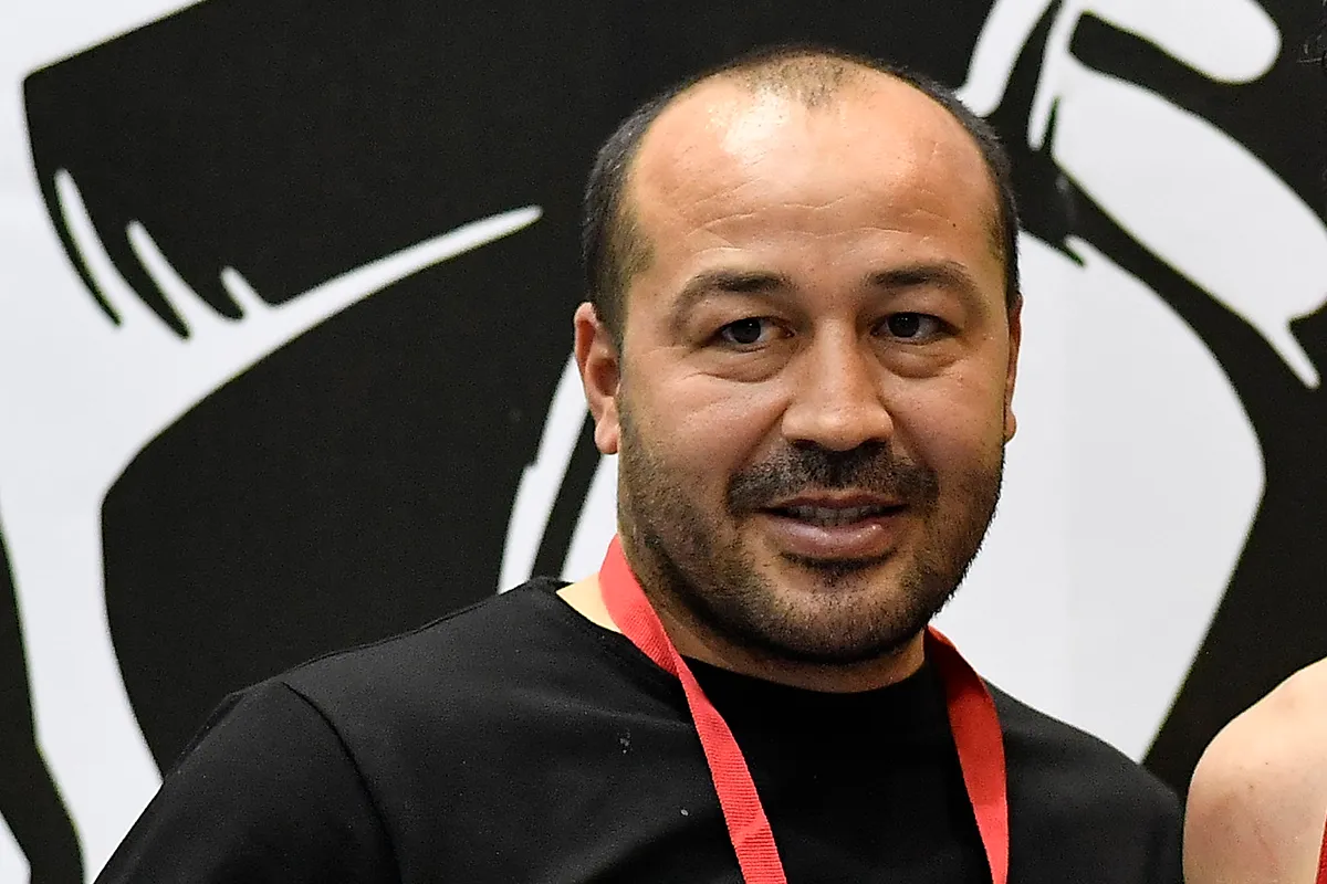Тренер боксёров из Узбекистана перенёс остановку сердца, радуясь победе ученика