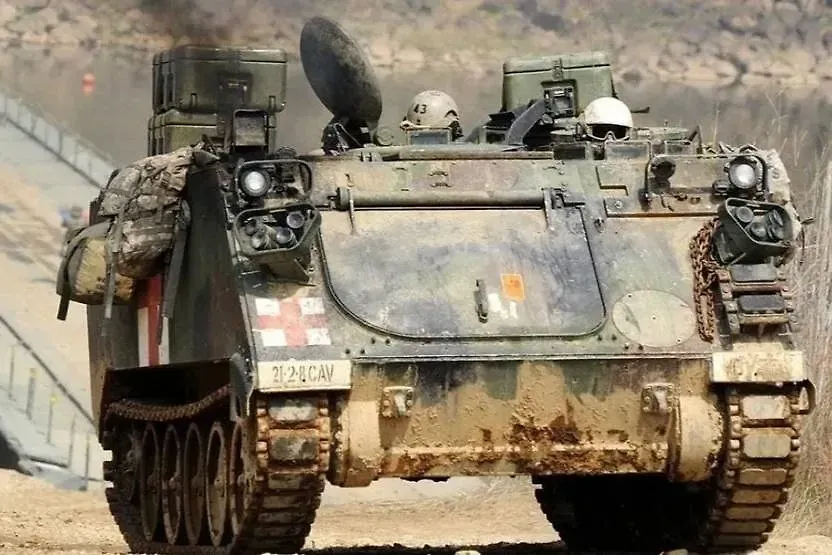 Сгорели внутри: Бойцов ВСУ бросили в контратаку на двух БТР и обрекли на страшную гибель