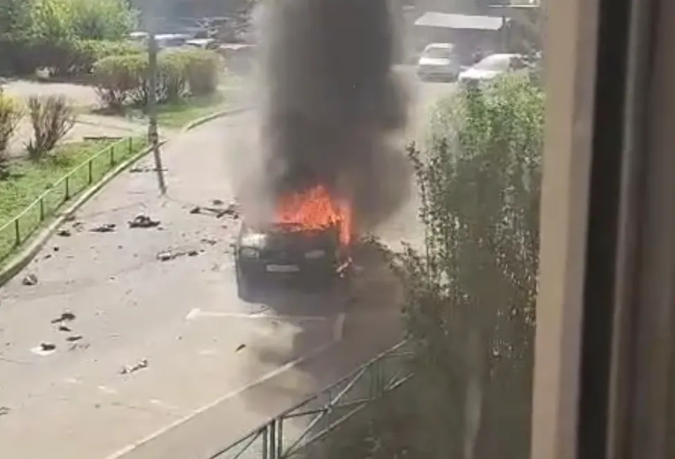 После взрыва авто в Балашихе раздалось ещё несколько хлопков