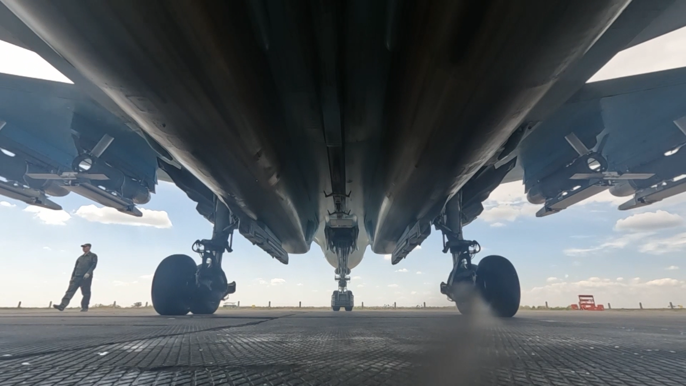 Российские авиабомбы ОФАБ-250-270 оснастили УМПК