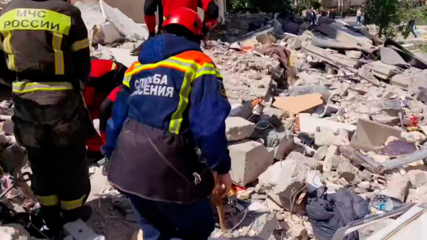 Число жертв обрушения дома в Саратове выросло до 4 человек