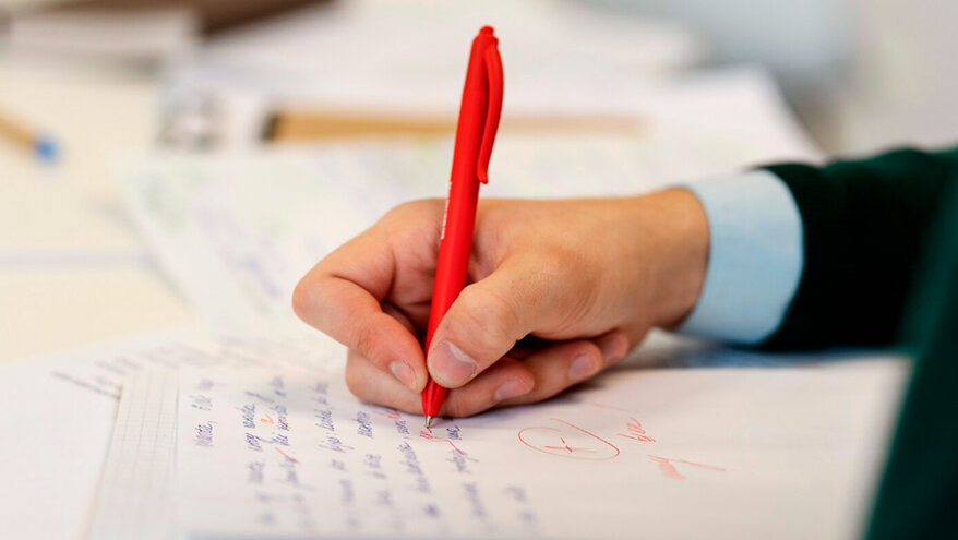 В Госдуму внесли отменяющий экзамен по русскому для трудовых мигрантов проект