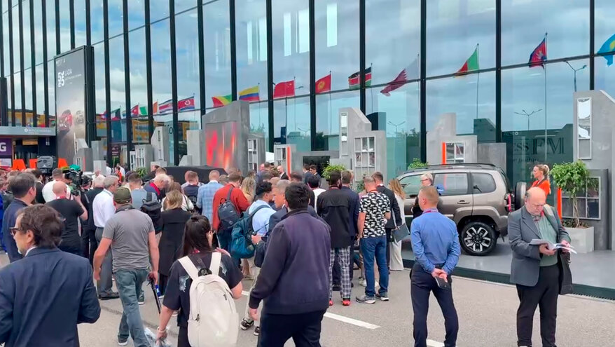 Журналистам на ПМЭФ предложили на завтрак пиво