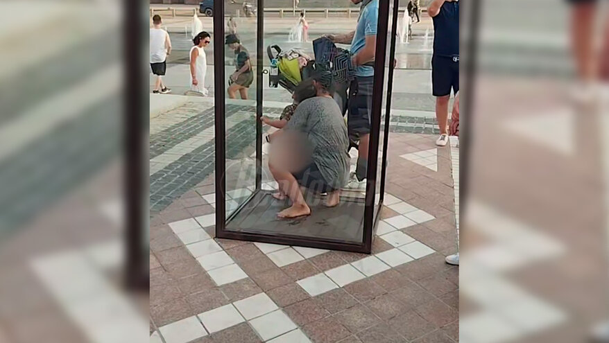 В Уфе мигранты превратили будку почетного караула в раздевалку