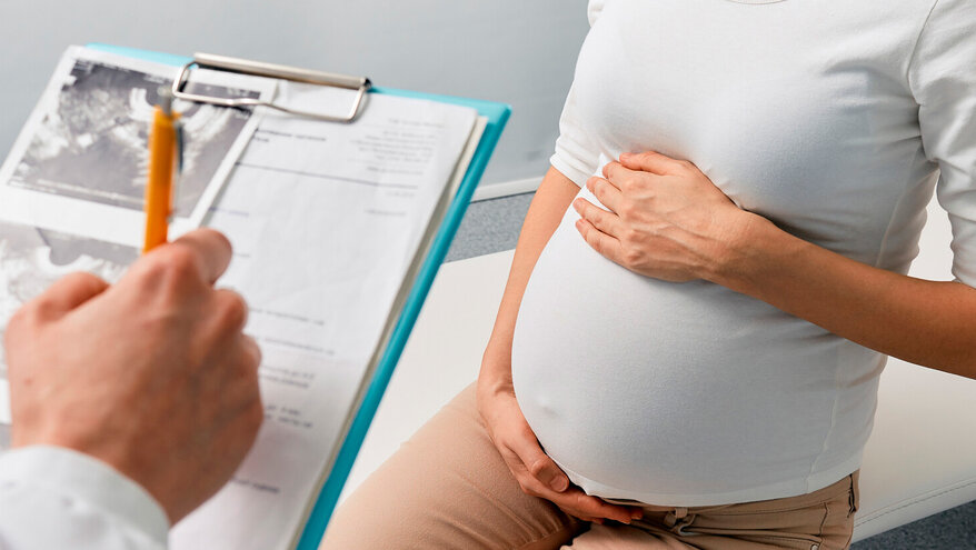 Беременных школьниц решили поддержать и на Алтае