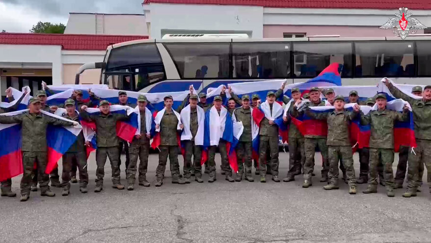 Россия вернула группу бойцов взаимен на солдат ВСУ