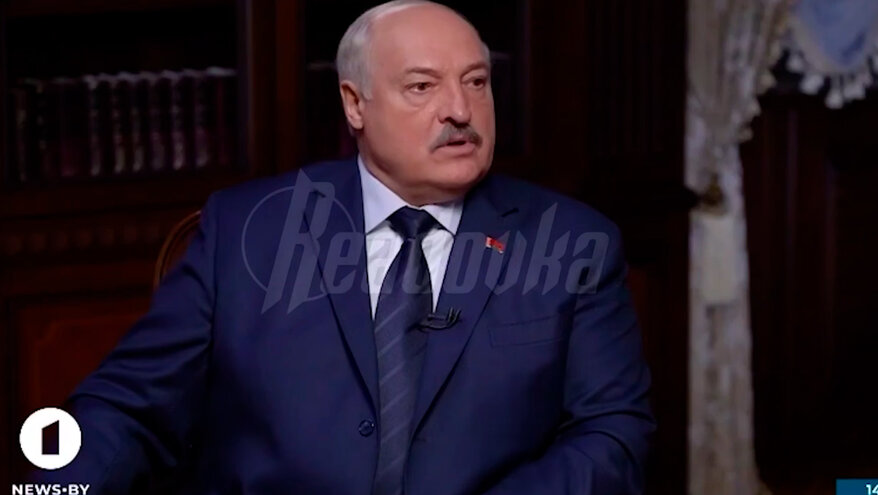Лукашенко заявил, что не верит в удары РФ по мирным городам Украины