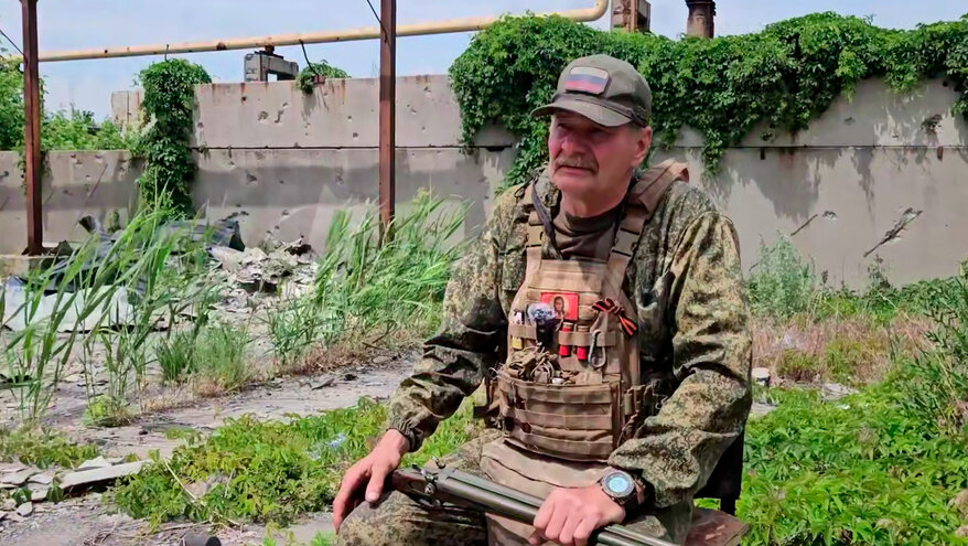 Боец, прошедший путь от спортсмена и мебельщика до военного водителя, рассказал о своей службе на передовой