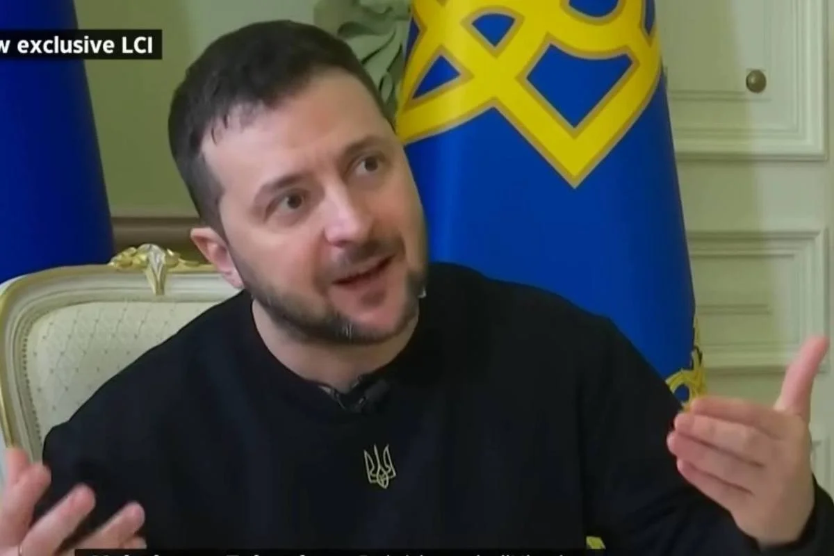 Зеленский выразил готовность к переговорам с Россией под давлением США