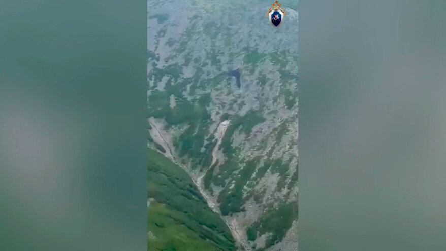 Спасатели нашли обломки пропавшего в Хабаровском крае вертолета