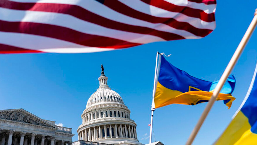 Bloomberg: Украина должна вывести войска из ДНР и ЛНР в рамках сделки США и РФ