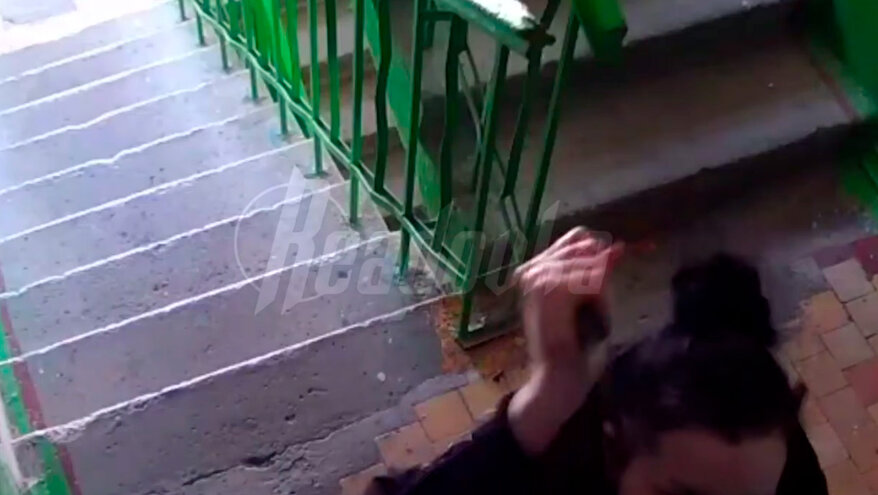 Жительница ДНР без причины открыла охоту на свою соседку с младенцем