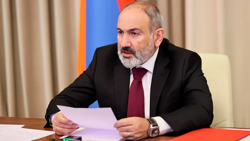 Пашинян уволил главу СНБ на фоне скандала с бизнесменом Карапетяном