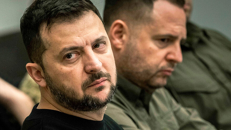 Шарий: Зеленский намерен уволить главу ОП Ермака