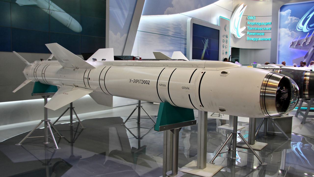 Ракета Х-38МЛ уничтожила мост ВСУ на харьковском направлении